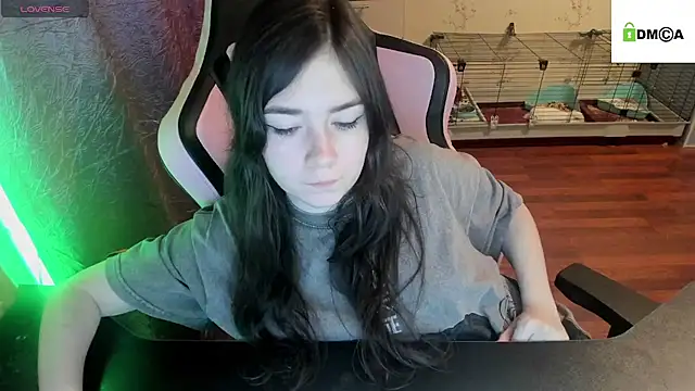 Crazy forest fairy online show from March 21, 2025, 2:39 am