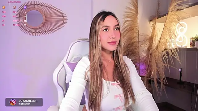 ashley2004 x online show from September 25, 2025, 11:41 pm