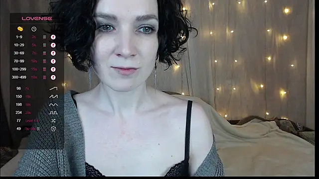 TinaWince online show from January 11, 2025, 8:00 am