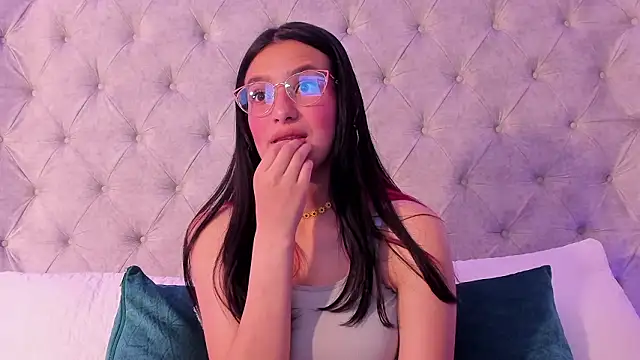 dafne bss online show from February 22, 2026, 3:51 am