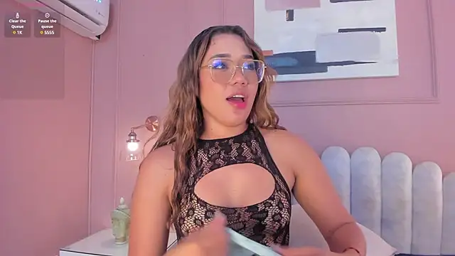 Snapshot of mara_brooks chatting on February 10, 2025, 1:14 am mara brooks online show from February 10, 2025, 1:14 am