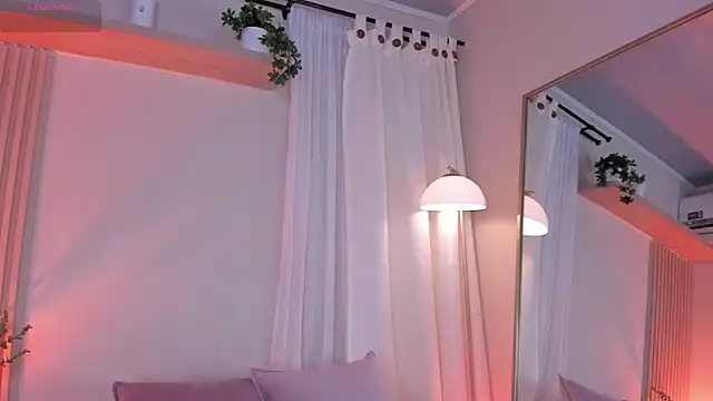 Snapshot of mara_brooks chatting on March 11, 2026, 8:48 pm mara brooks online show from March 11, 2026, 8:48 pm