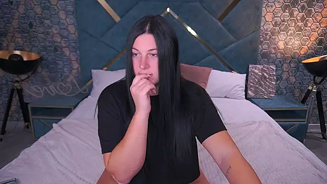 Snapshot of ArianaDarkk chatting on October 20, 2025, 7:47 pm ArianaDarkk online show from October 20, 2025, 7:47 pm