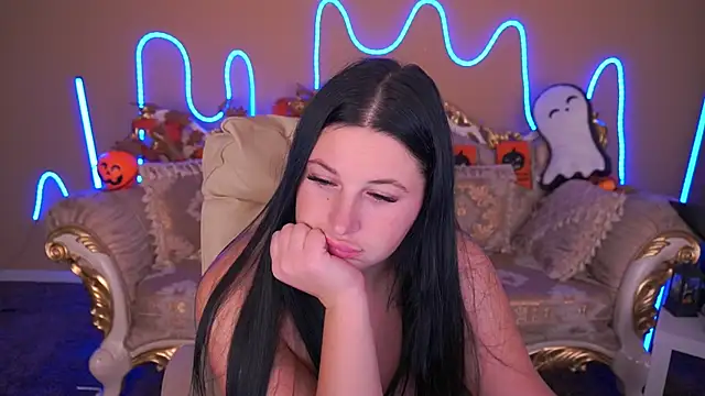 Snapshot of ArianaDarkk chatting on October 31, 2025, 2:23 am ArianaDarkk online show from October 31, 2025, 2:23 am