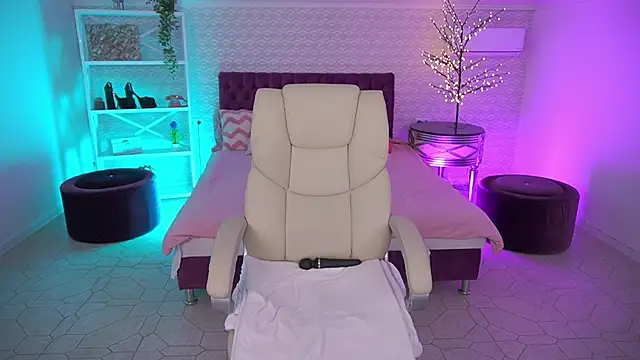 ArianaDarkk online show from May 30, 2026, 7:55 pm