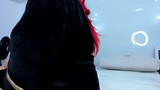 Snapshot of Dalia-Prada chatting on September 27, 2025, 4:28 am Dalia-Prada online show from September 27, 2025, 4:28 am