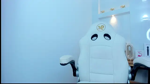 Snapshot of Dalia-Prada chatting on October 11, 2025, 4:44 am Dalia-Prada online show from October 11, 2025, 4:44 am