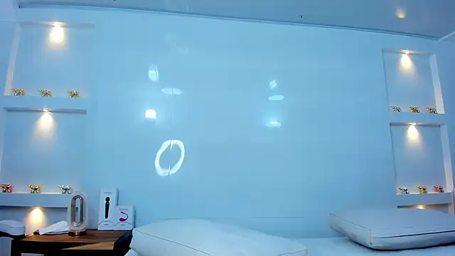 Snapshot of Dalia-Prada chatting on November 14, 2025, 5:17 am Dalia-Prada online show from November 14, 2025, 5:17 am