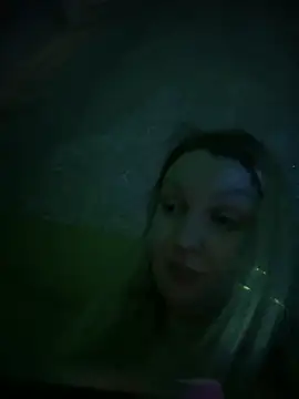 Teya moon  online show from March 20, 2025, 10:18 pm