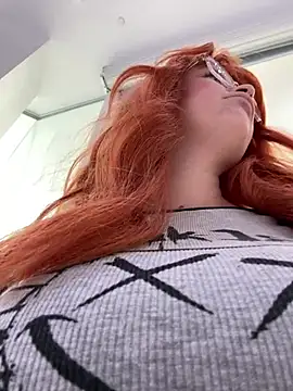 Teya moon  online show from July 10, 2026, 10:18 am