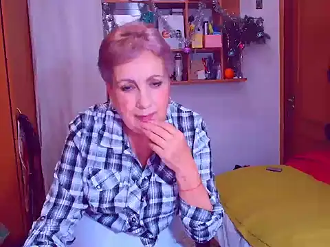 Victoria5643 online show from December 29, 2024, 6:16 pm