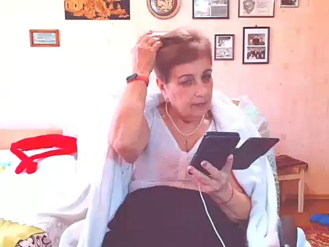 Victoria5643 online show from February 28, 2026, 11:00 am