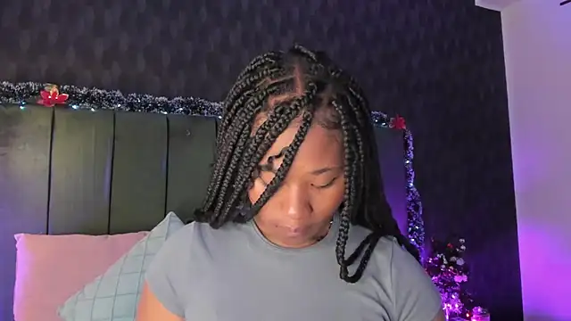 Anneth  M online show from December 19, 2024, 7:40 pm