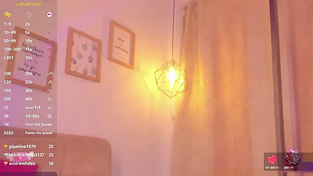 Chanttall  online show from February 15, 2025, 7:38 am