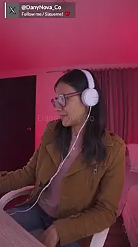 DanyNova Co online show from February 18, 2025, 10:58 pm