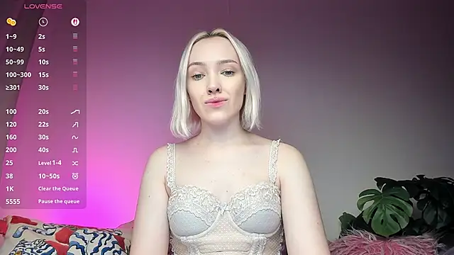 Snapshot of cheryl_mason chatting on May 28, 2026, 10:51 pm cheryl mason online show from May 28, 2026, 10:51 pm