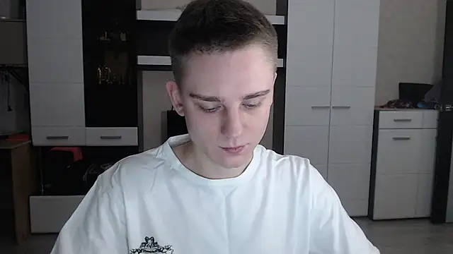 angryzan online show from January 24, 2025, 4:05 am