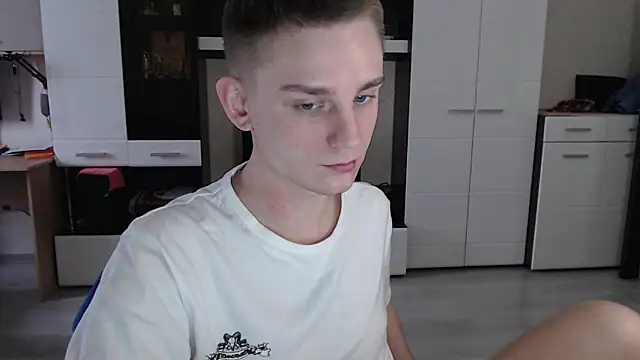 angryzan online show from January 28, 2025, 7:22 am