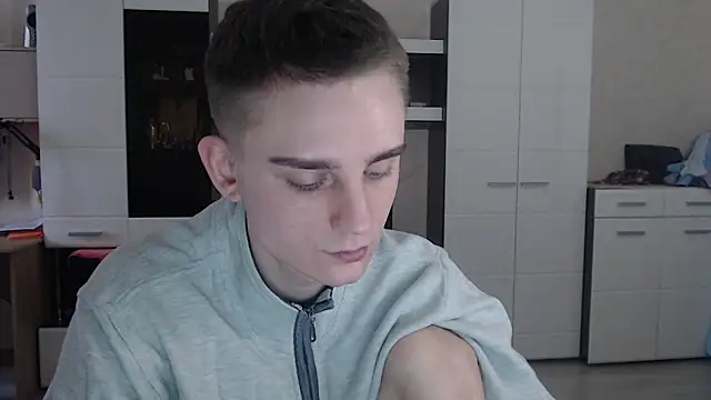 angryzan online show from January 30, 2025, 10:08 am