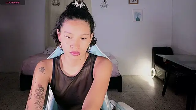 Peggy Funn online show from October 2, 2025, 2:07 am