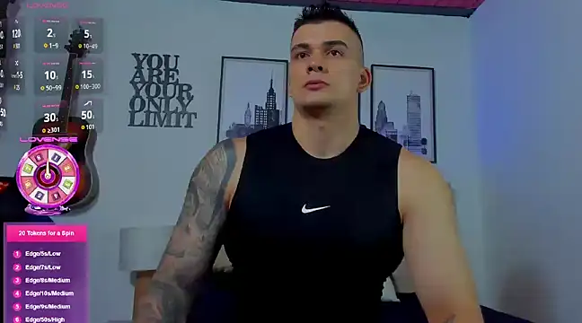 seancarreraa online show from March 17, 2025, 9:45 pm