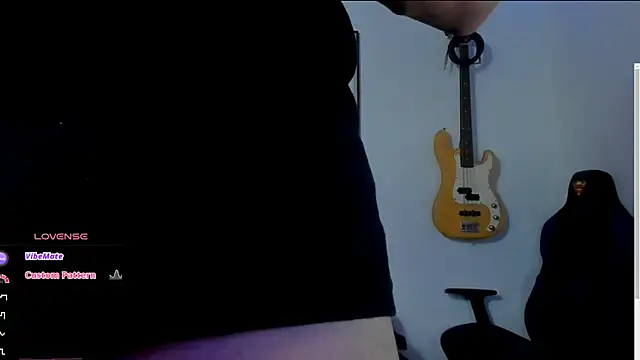 seancarreraa online show from December 16, 2025, 4:28 am