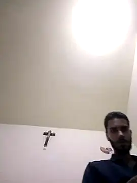 jhon01000 online show from April 6, 2026, 5:19 am