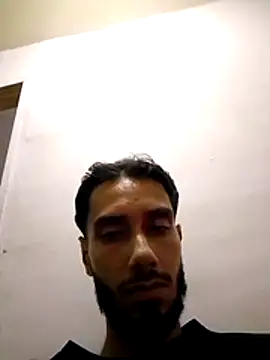 jhon01000 online show from July 19, 2026, 2:26 am
