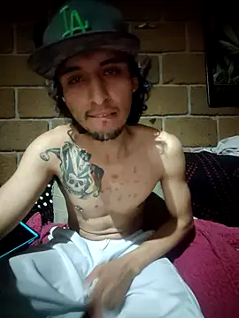 Pitudo20cmm online show from September 22, 2025, 6:48 am