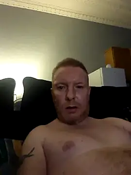 walker1979 online show from October 24, 2025, 11:12 pm