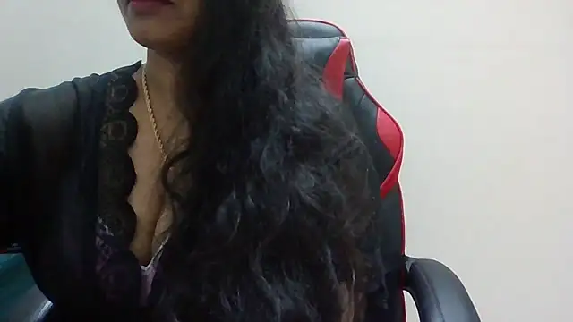 Mystic-Anu online show from December 6, 2024, 4:06 pm