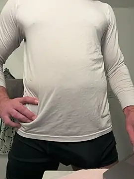 sweetycam online show from March 26, 2026, 8:47 pm