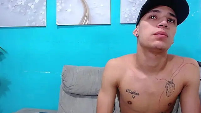 Leon hot X online show from January 12, 2025, 5:01 pm