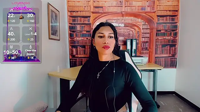 khiara moretti online show from December 23, 2024, 10:44 pm