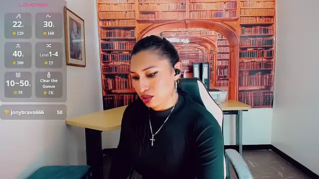 khiara moretti online show from December 28, 2024, 10:23 pm