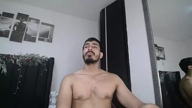 muscle ares online show from December 3, 2024, 11:55 am