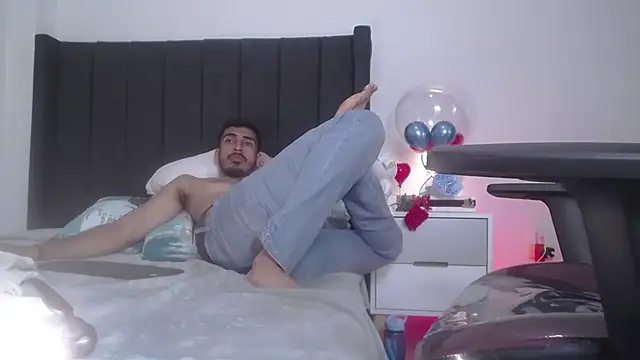 muscle ares online show from March 11, 2025, 2:51 pm