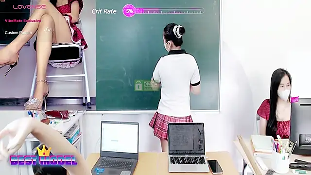 Snapshot of _Math_ chatting on March 16, 2025, 3:04 am Math online show from March 16, 2025, 3:04 am