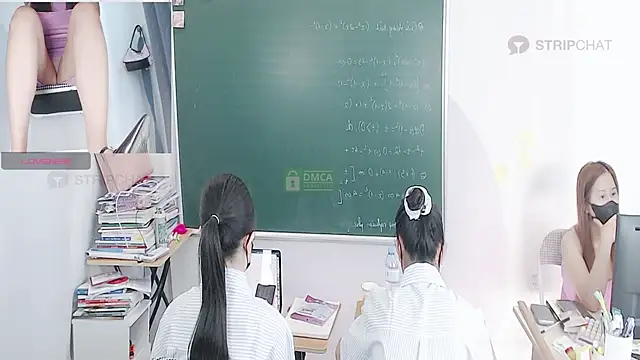 Snapshot of _Math_ chatting on October 16, 2025, 2:56 am Math online show from October 16, 2025, 2:56 am