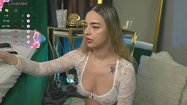 ScarletColes online show from March 13, 2025, 1:43 am