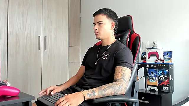 jacob firexx online show from November 1, 2025, 1:35 pm