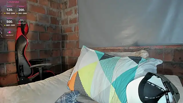 Snapshot of ftmphilip_ chatting on July 18, 2026, 1:37 pm ftmphilip online show from July 18, 2026, 1:37 pm