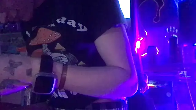 watermellonpussy online show from December 25, 2024, 11:00 am