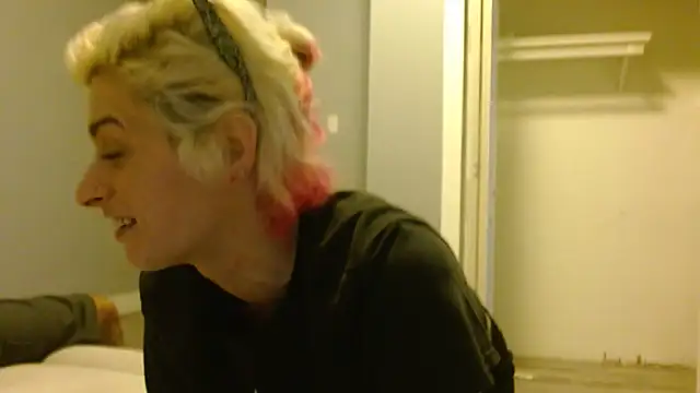 watermellonpussy online show from July 17, 2026, 1:45 am