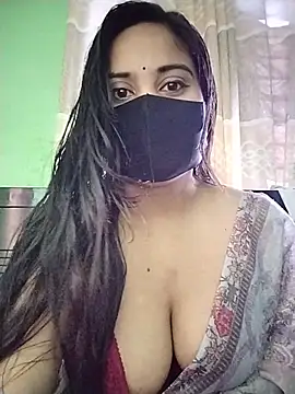 Snapshot of SimaRoy- chatting on July 17, 2026, 2:51 am SimaRoy- online show from July 17, 2026, 2:51 am