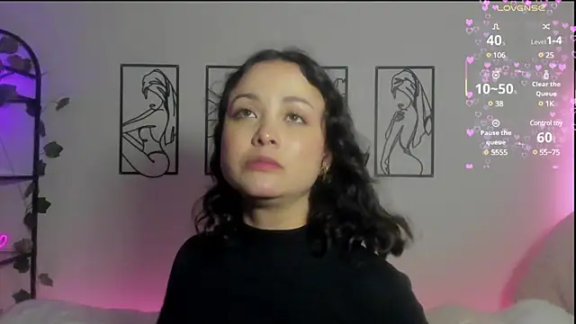 Megan Rodrigo online show from March 6, 2025, 8:05 pm