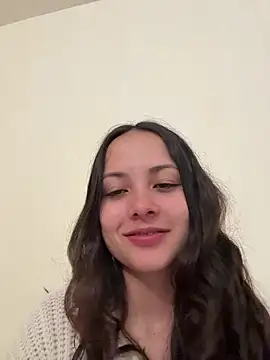 Megan Rodrigo online show from April 21, 2026, 12:22 pm