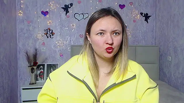 SallyVerda online show from February 26, 2025, 4:14 am