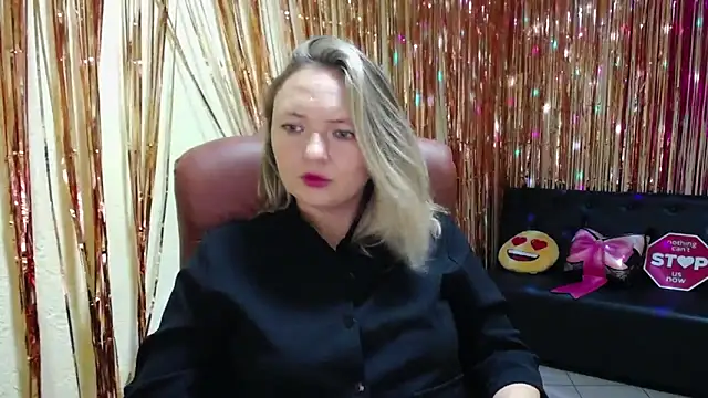 SallyVerda online show from September 9, 2025, 5:45 pm