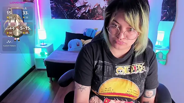 lucky-leah online show from October 4, 2025, 4:21 am